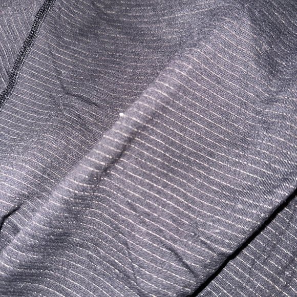 Lululemon Free To Be Wild 2-In-1 Tank Top Black/Black Size 6 - Picture 4 of 6